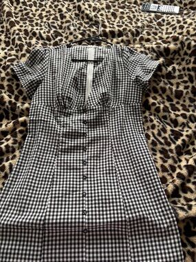 Black and White Gingham Button-Front Women’s Dress
